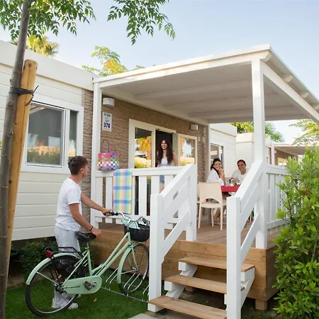 Semesterpark Don Antonio Glamping Village 3*