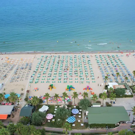 Don Antonio Glamping Village Semesterpark 3*