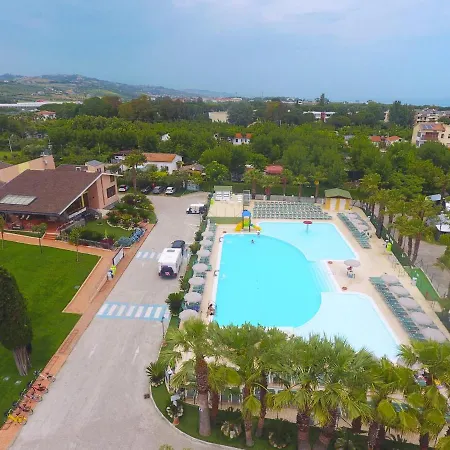 Don Antonio Glamping Village 3*