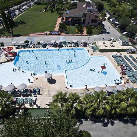 Don Antonio Glamping Village 3*