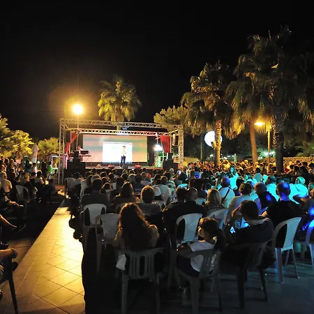 פארק נופש Don Antonio Glamping Village 3*