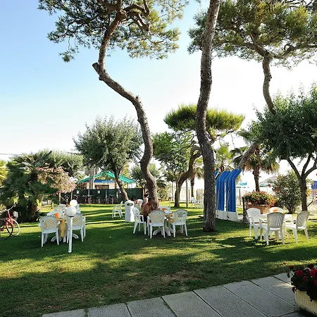 Don Antonio Glamping Village ג'וליאנובה