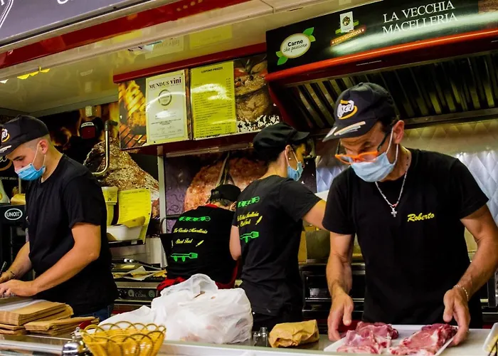 Don Antonio Glamping Village ホリデーパーク ジュリアノーヴァ