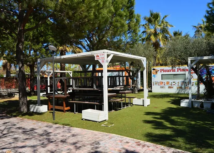 Parco vacanze Don Antonio Glamping Village 3*