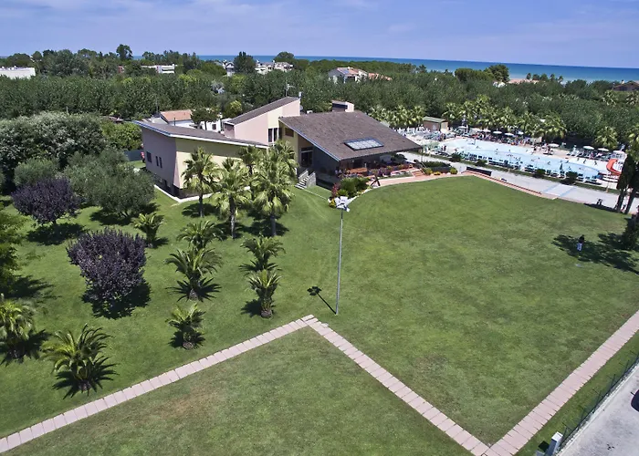 Parco vacanze Don Antonio Glamping Village 3*